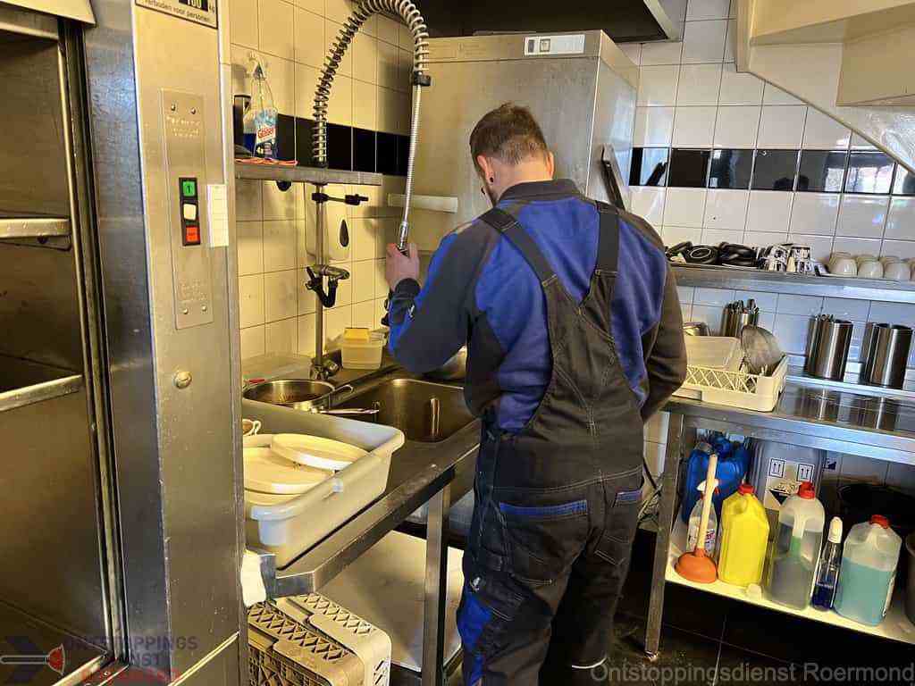 Ontstoppen Gootsteen Roermond Ontstoppen Gootsteen Roermond